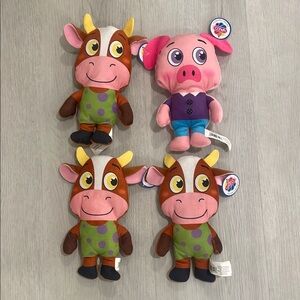 4 pig stuffed animals!